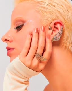 Earcuffs