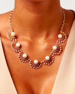 Daisy Pearl Earrings